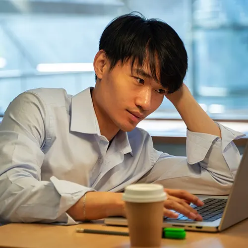 พ่อค้าออนไลน์กำลังเครียดกับการยิงแอดเองแล้วงบหมด แต่ยอดไม่มา